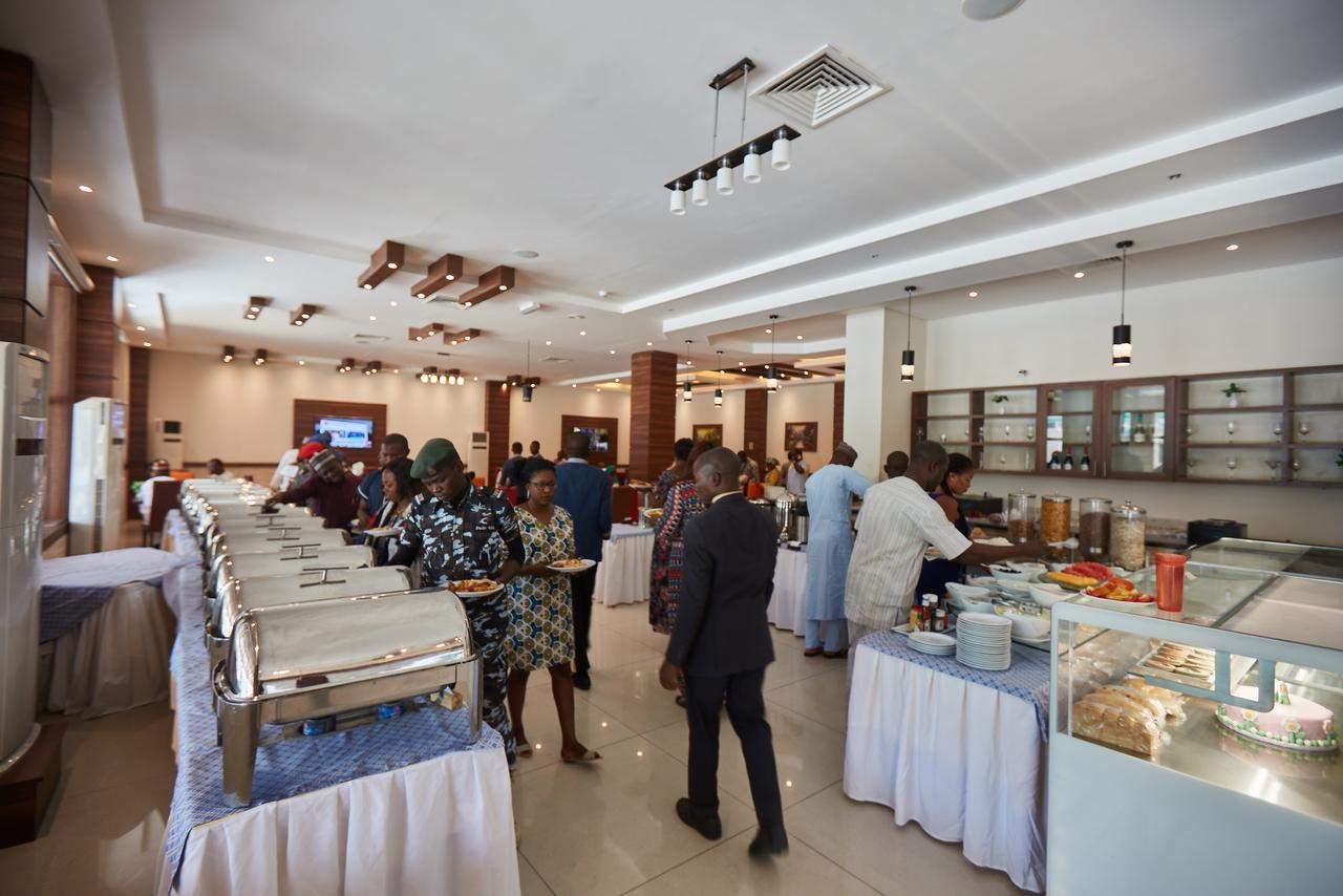 Bristol Palace Hotel Kano Exterior photo