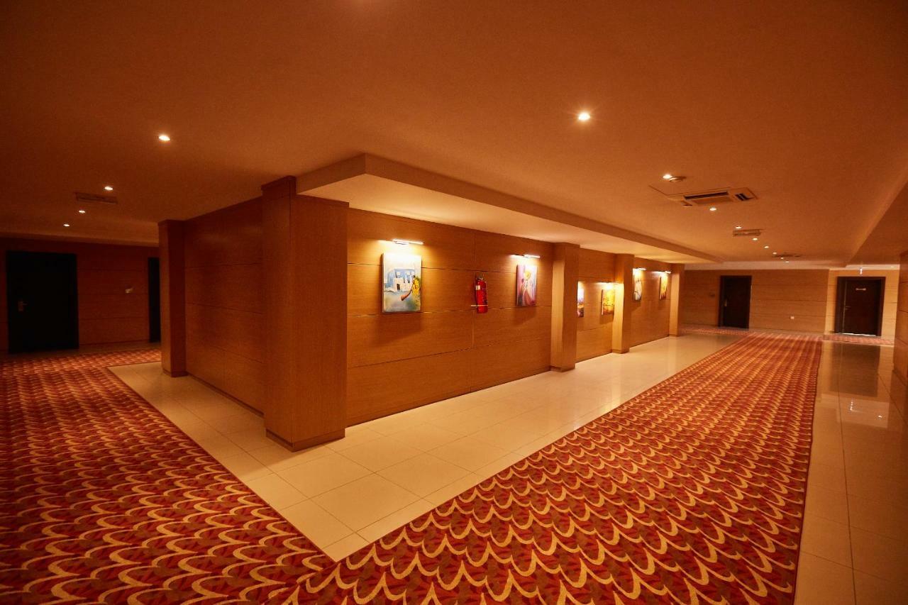 Bristol Palace Hotel Kano Exterior photo
